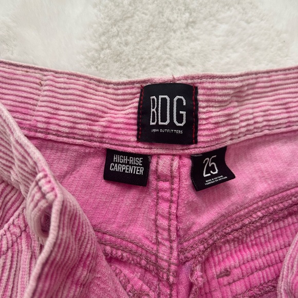 bdg high rise pink carpenter corduroy shorts - Picture 3 of 4